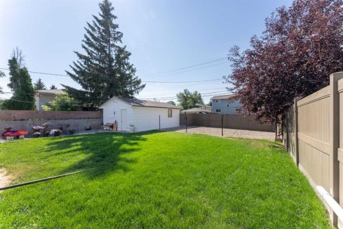1114 11 Avenue North, Lethbridge, AB - Outdoor
