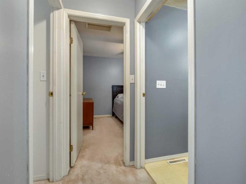 5723 54 St, Taber, AB - Indoor Photo Showing Other Room