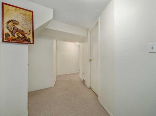 5723 54 St, Taber, AB - Indoor Photo Showing Other Room