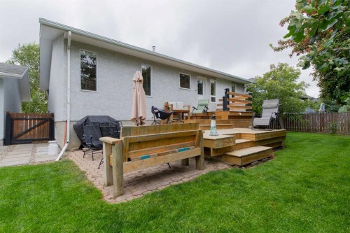 80 N 250 E, Raymond, AB - Outdoor With Deck Patio Veranda
