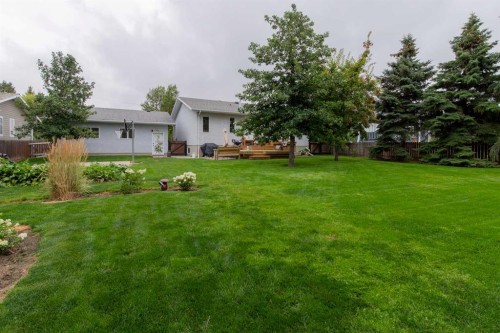 80 N 250 E, Raymond, AB - Outdoor