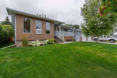 80 N 250 E, Raymond, AB - Outdoor