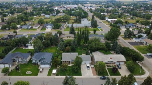 80 N 250 E, Raymond, AB - Outdoor With View