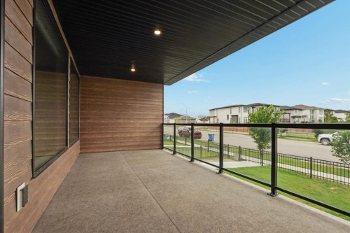 304 Grassland Boulevard West, Lethbridge, AB - Outdoor With Exterior
