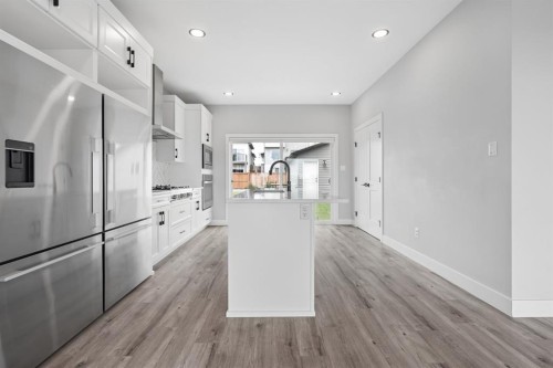 304 Grassland Boulevard West, Lethbridge, AB - Indoor