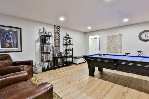 556 Riverhills Way West, Lethbridge, AB - Indoor Photo Showing Other Room