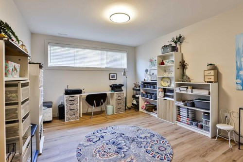 556 Riverhills Way West, Lethbridge, AB - Indoor