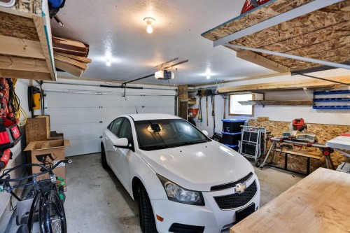 178 Silkstone Road West, Lethbridge, AB - Indoor Photo Showing Garage