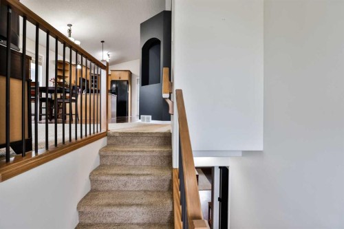 178 Silkstone Road West, Lethbridge, AB - Indoor Photo Showing Other Room