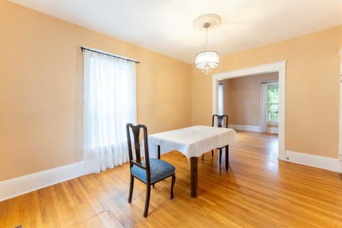 287 7A Avenue South, Lethbridge, AB - Indoor Photo Showing Dining Room