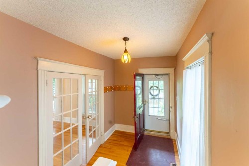 287 7A Avenue South, Lethbridge, AB - Indoor Photo Showing Other Room