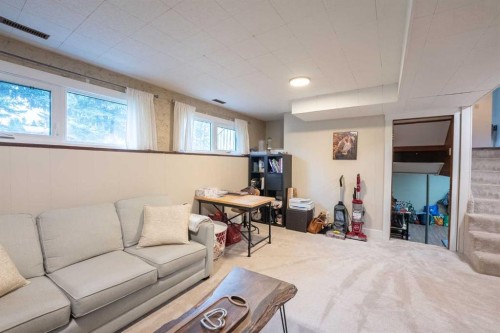 2802 77 Street, Coleman, AB - Indoor
