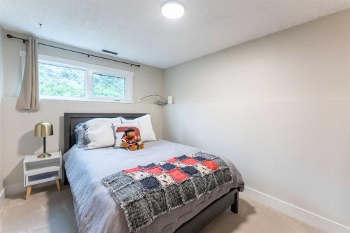2802 77 Street, Coleman, AB - Indoor Photo Showing Bedroom
