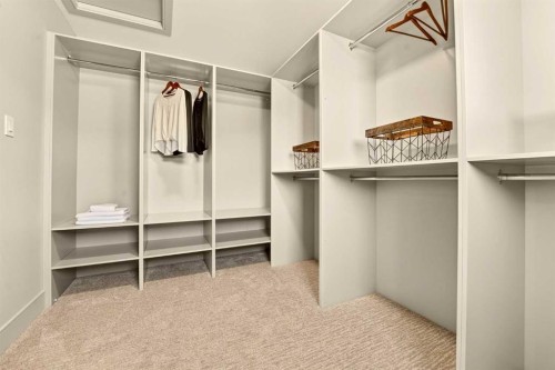 51 Miners Road West, Lethbridge, AB - Indoor With Storage
