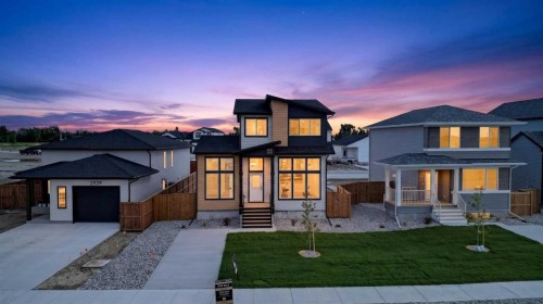 2533 16 Avenue, Coaldale, AB - Outdoor With Deck Patio Veranda