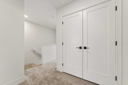 2533 16 Avenue, Coaldale, AB - Indoor Photo Showing Other Room