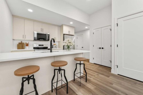 2533 16 Avenue, Coaldale, AB - Indoor Photo Showing Kitchen