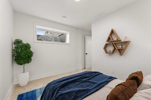 2533 16 Avenue, Coaldale, AB - Indoor