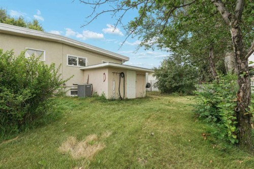 40 N 200 E, Raymond, AB - Outdoor