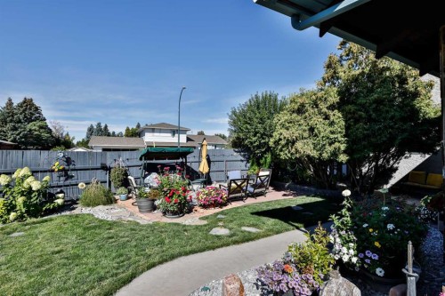 3802 Oak Drive South, Lethbridge, AB - Outdoor