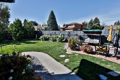 3802 Oak Drive South, Lethbridge, AB - Outdoor