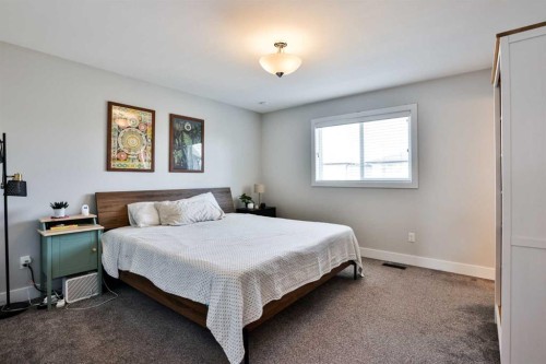 630 Moonlight Lane West, Lethbridge, AB - Indoor Photo Showing Bedroom