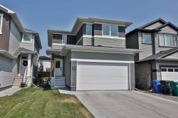 630 Moonlight Lane WESTLethbridge, AB T1J 5M1