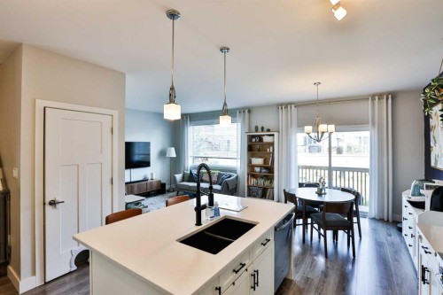 630 Moonlight Lane West, Lethbridge, AB - Indoor Photo Showing Kitchen With Double Sink