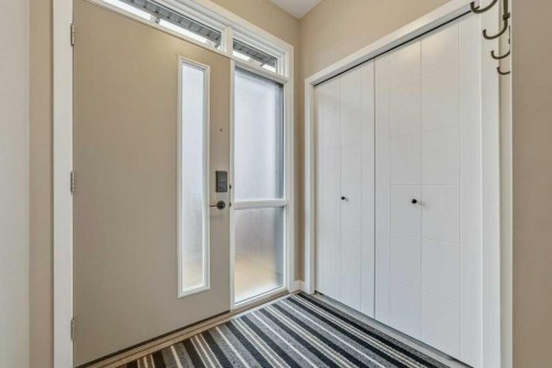 809 Greywolf Run North, Lethbridge, AB - Indoor Photo Showing Other Room