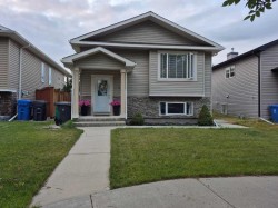 45 Sunridge Boulevard WESTLethbridge, AB T1J 0T1