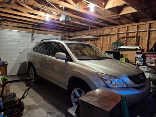 45 Sunridge Boulevard West, Lethbridge, AB - Indoor Photo Showing Garage