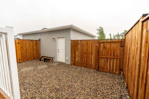 270 Grassland Boulevard West, Lethbridge, AB - Outdoor With Exterior