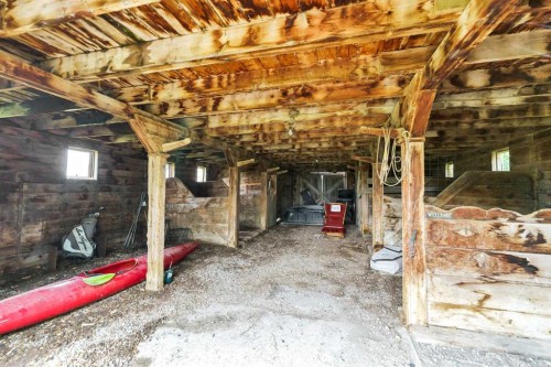 94079 113 Range Road, Bow Island, AB - Indoor Photo Showing Basement