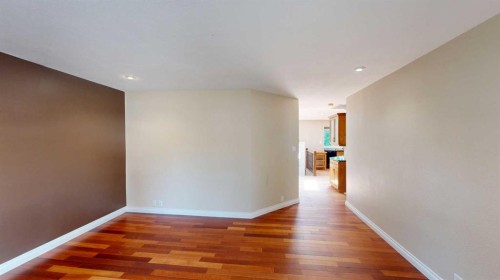 1129 20 Street South, Lethbridge, AB - Indoor Photo Showing Other Room