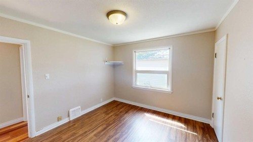 1129 20 Street South, Lethbridge, AB - Indoor Photo Showing Other Room