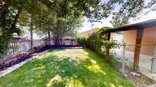 1129 20 Street South, Lethbridge, AB - Outdoor