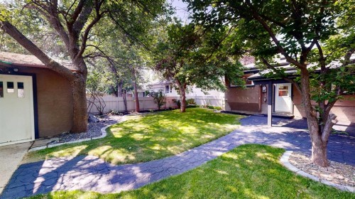 1129 20 Street South, Lethbridge, AB - Outdoor