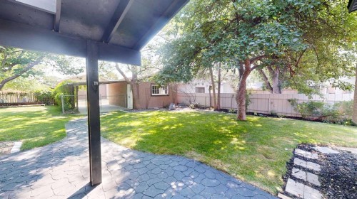 1129 20 Street South, Lethbridge, AB - Outdoor