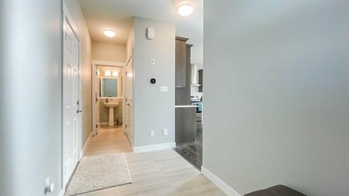 291 Northlander Bend West, Lethbridge, AB - Indoor Photo Showing Other Room