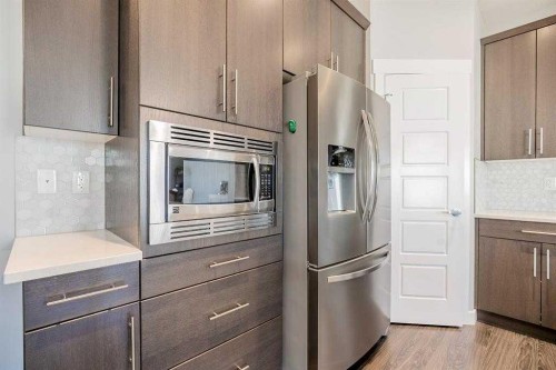 291 Northlander Bend West, Lethbridge, AB - Indoor Photo Showing Kitchen