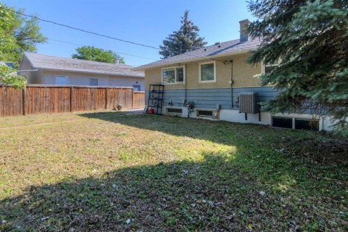 830 9 Street North, Lethbridge, AB - Outdoor