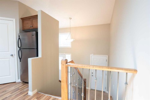 27 Fairmont Road South, Lethbridge, AB - Indoor Photo Showing Other Room