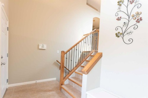 27 Fairmont Road South, Lethbridge, AB - Indoor Photo Showing Other Room