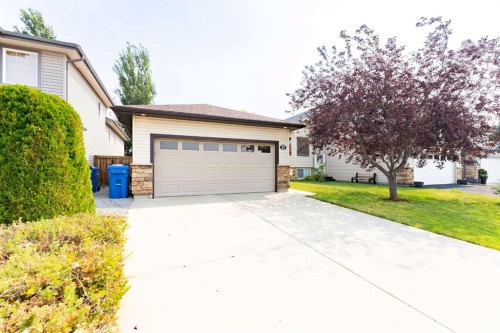 27 Fairmont Road South, Lethbridge, AB - Outdoor