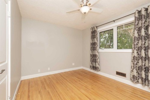 1124 28A Street South, Lethbridge, AB - Indoor Photo Showing Other Room