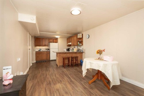 1124 28A Street South, Lethbridge, AB - Indoor