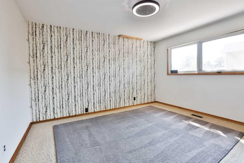 2719 6 Avenue North, Lethbridge, AB - Indoor Photo Showing Other Room
