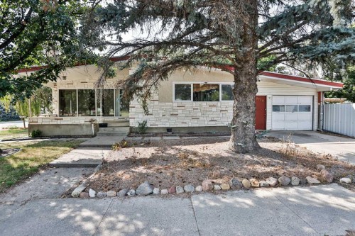 2719 6 Avenue North, Lethbridge, AB - Outdoor