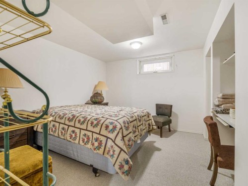 2110 19 Avenue South, Lethbridge, AB - Indoor Photo Showing Bedroom