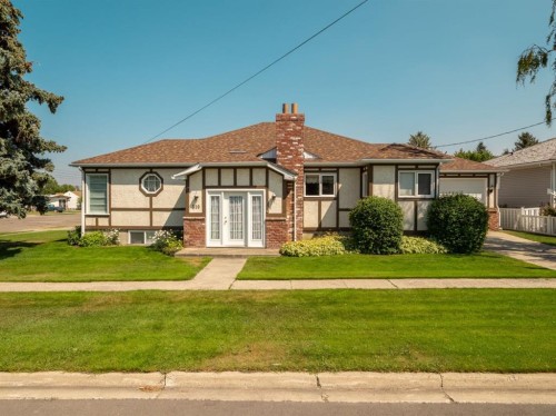 510 3 Street WEST Cardston, AB T0K 0K0